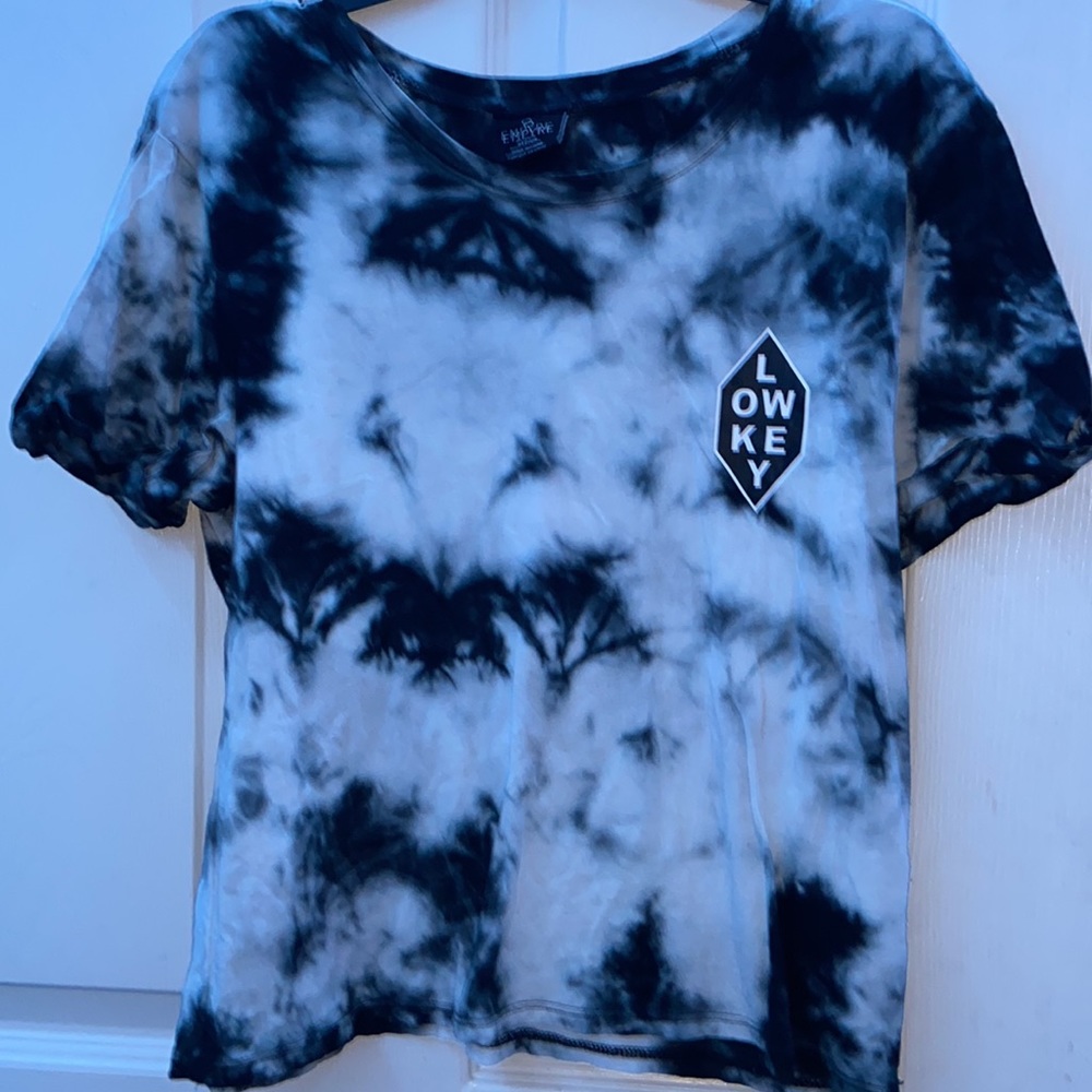 Empyre Yohanna Low Key Black Tie Dye T-Shirt size medium